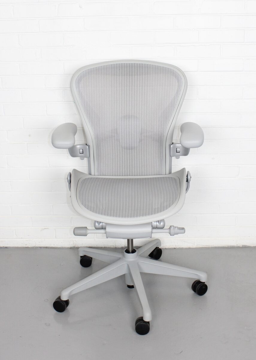 Herman Miller Aeron Remastered Size B - Used