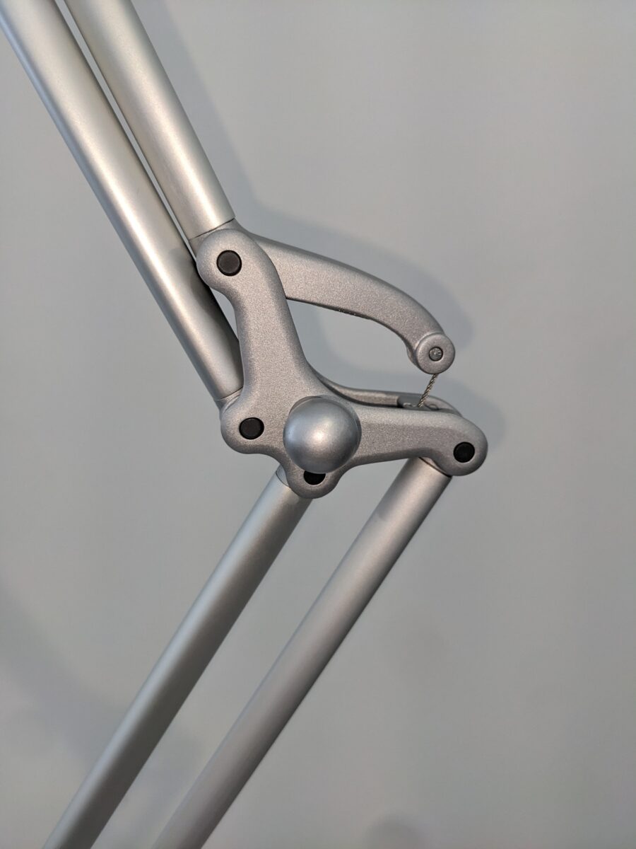 Humanscale Diffrient Task Light - Used - Image 7