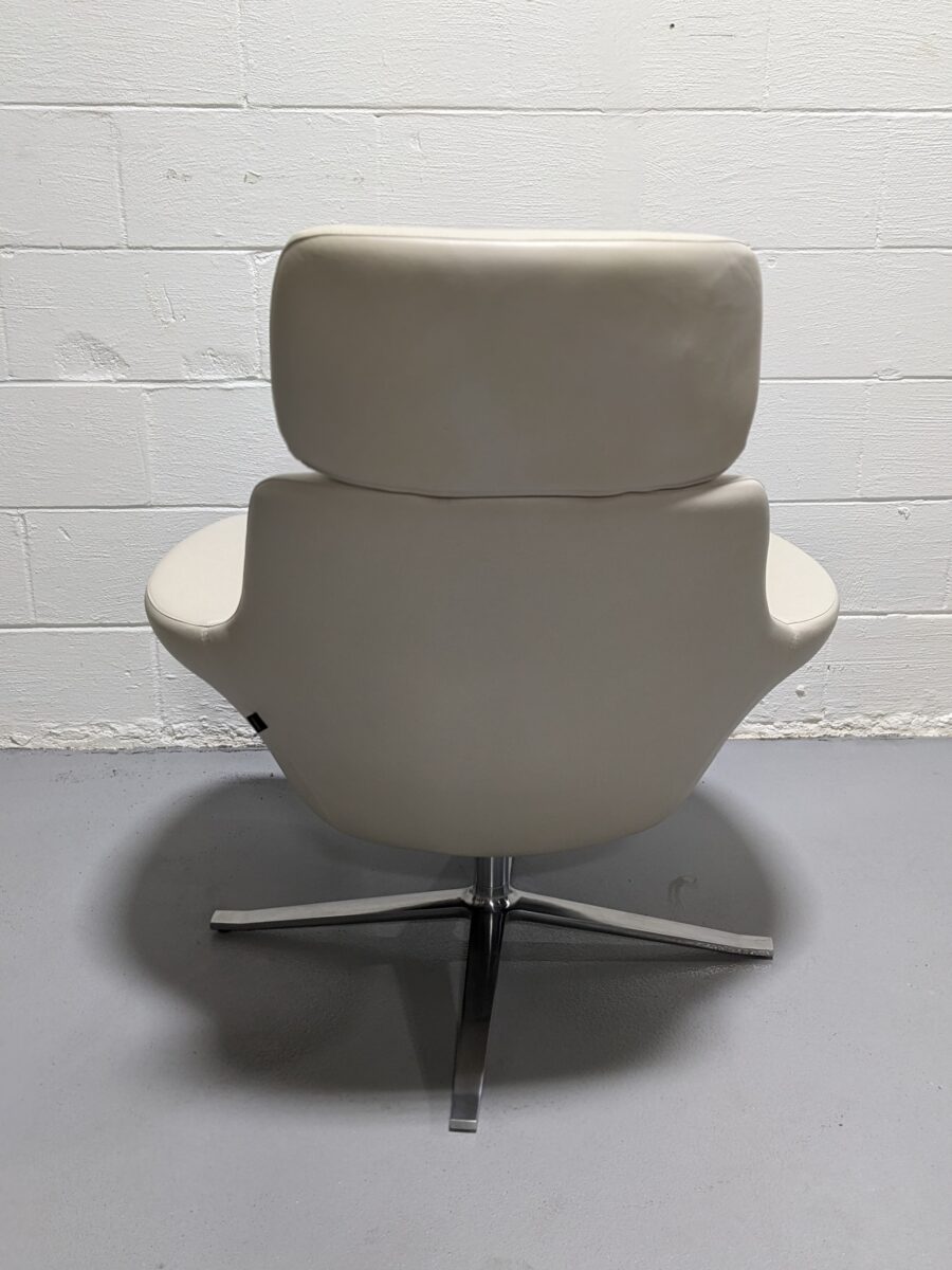 Steelcase Coalesse Bob Swivel Chair with Headrest - Used - Image 4