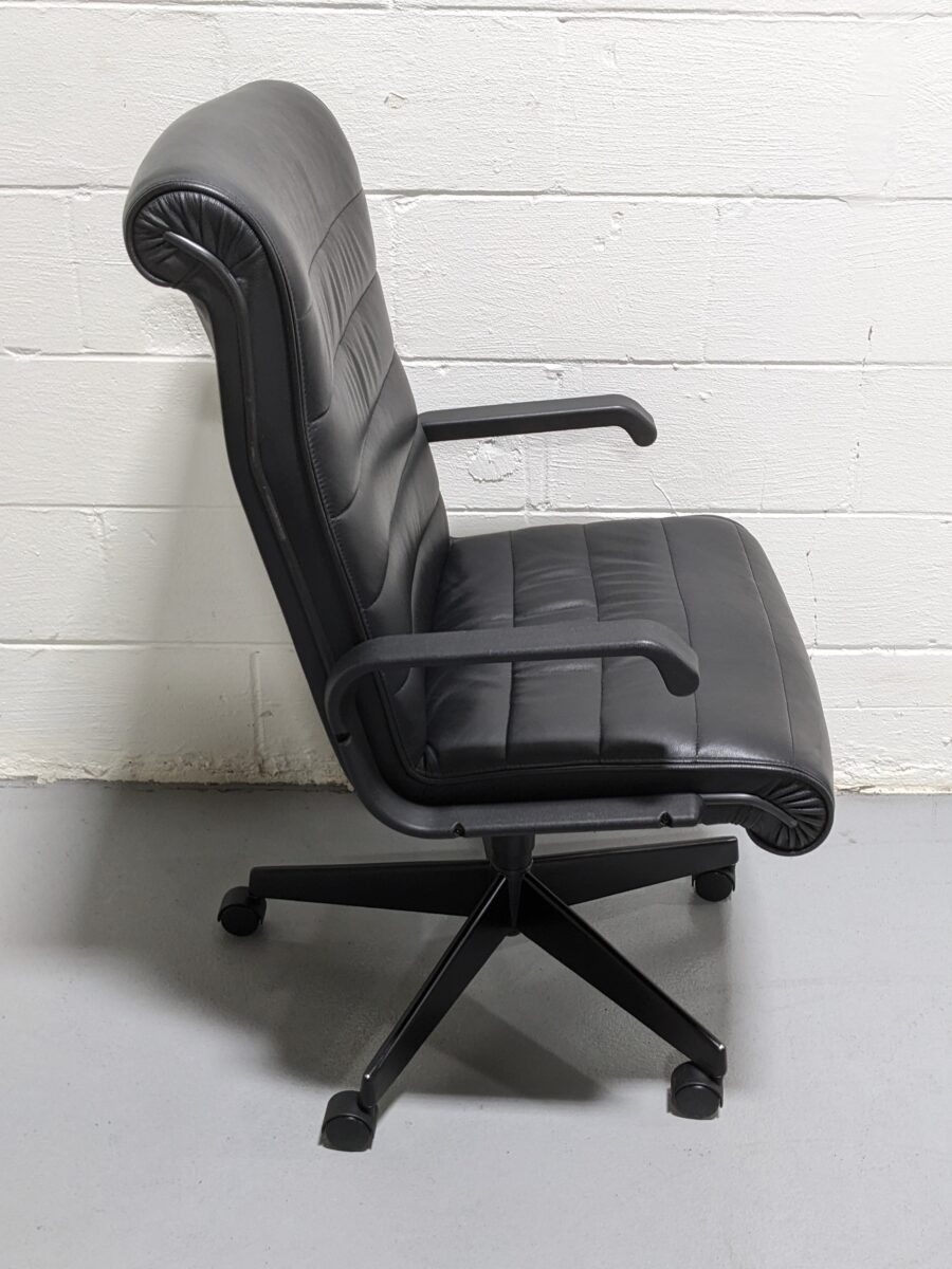 Knoll Sapper Executive High-Back Leather Office Chair - Used - Image 3