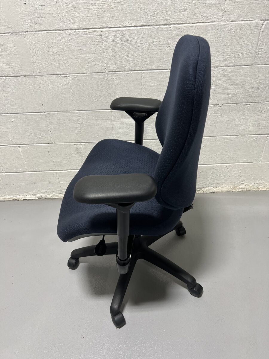 BodyBilt Ergogenesis Task Chair - Used - Image 4