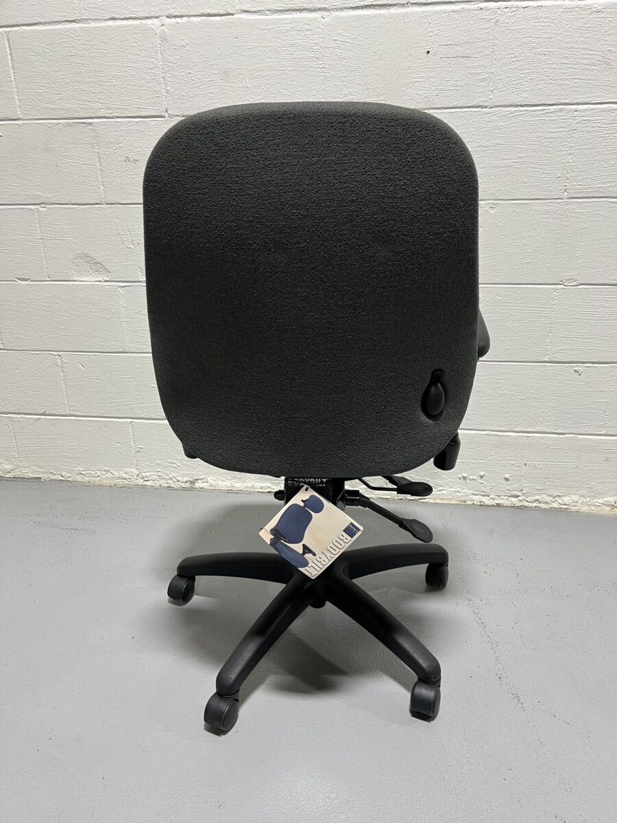 BodyBilt Ergonomic Executive Chair for Big and Tall - Used - Image 4