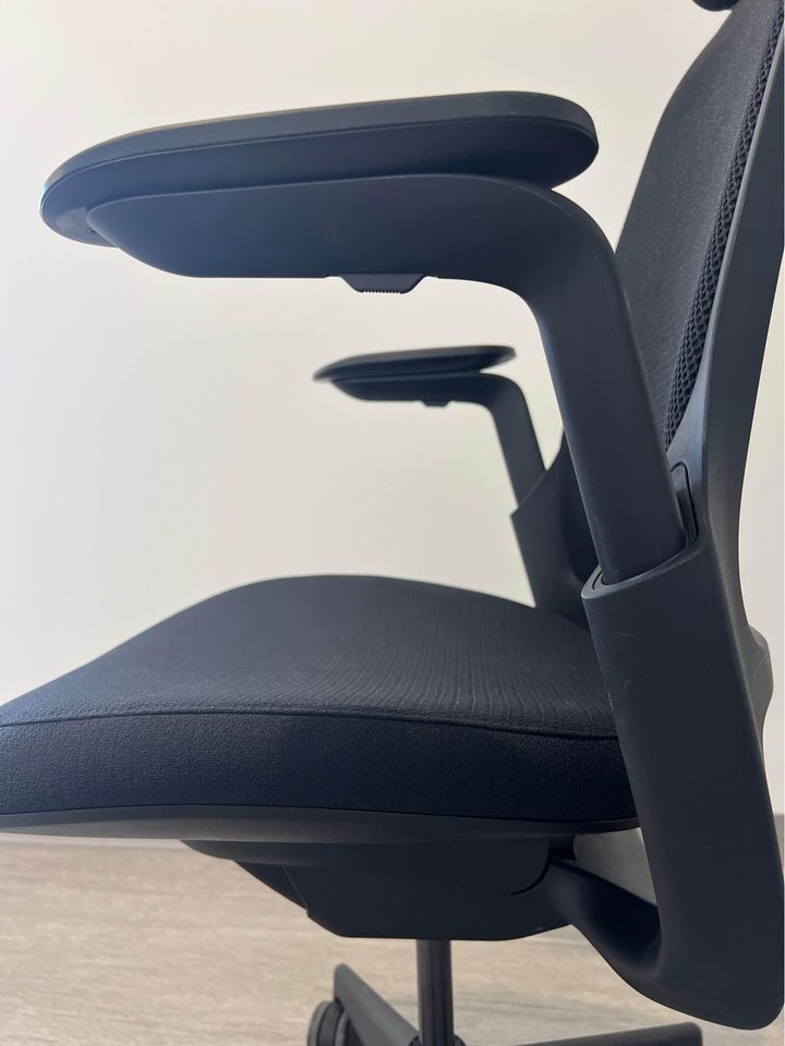 Steelcase Series 1 Ergonomic Task Chair with Headrest - Used - Image 4