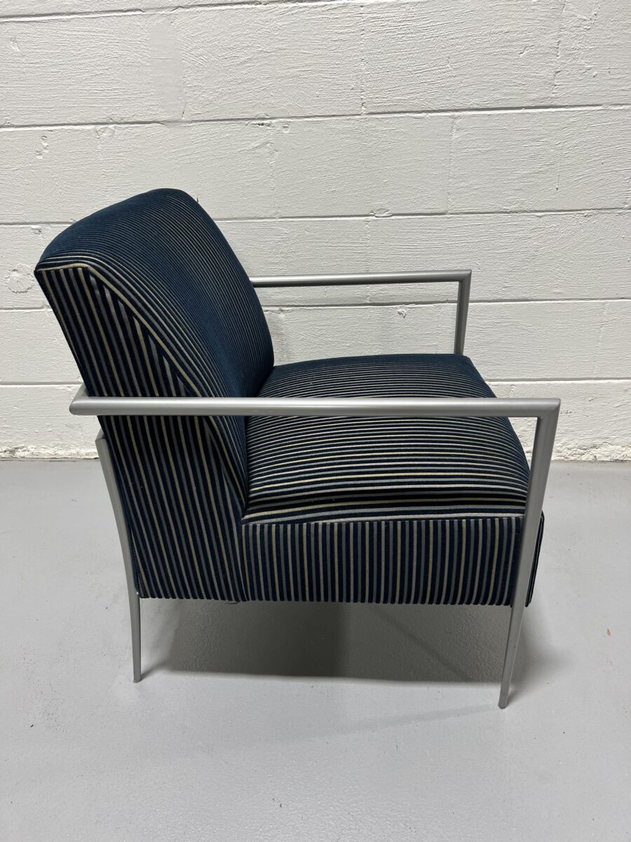 HBF Cortona Lounge Chair by Joe Ricchio - Used - Image 5