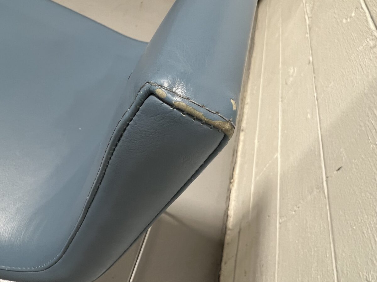 Andreu World Lineal Comfort Stool - Used - Image 6