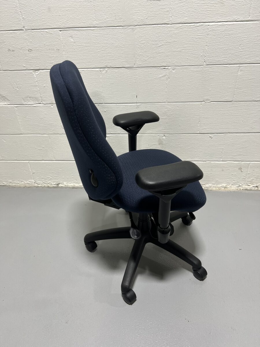 ErgoGenesis BodyBilt Big & Tall Executive Task Chair - Used - Image 6