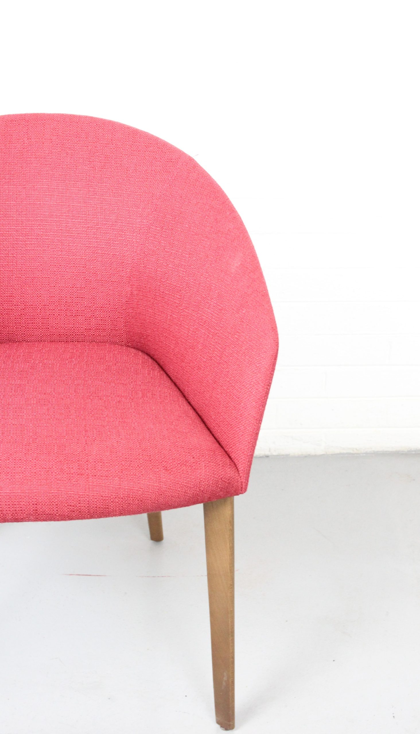 Andreu World Brandy Lounge Chair - Used - Image 5