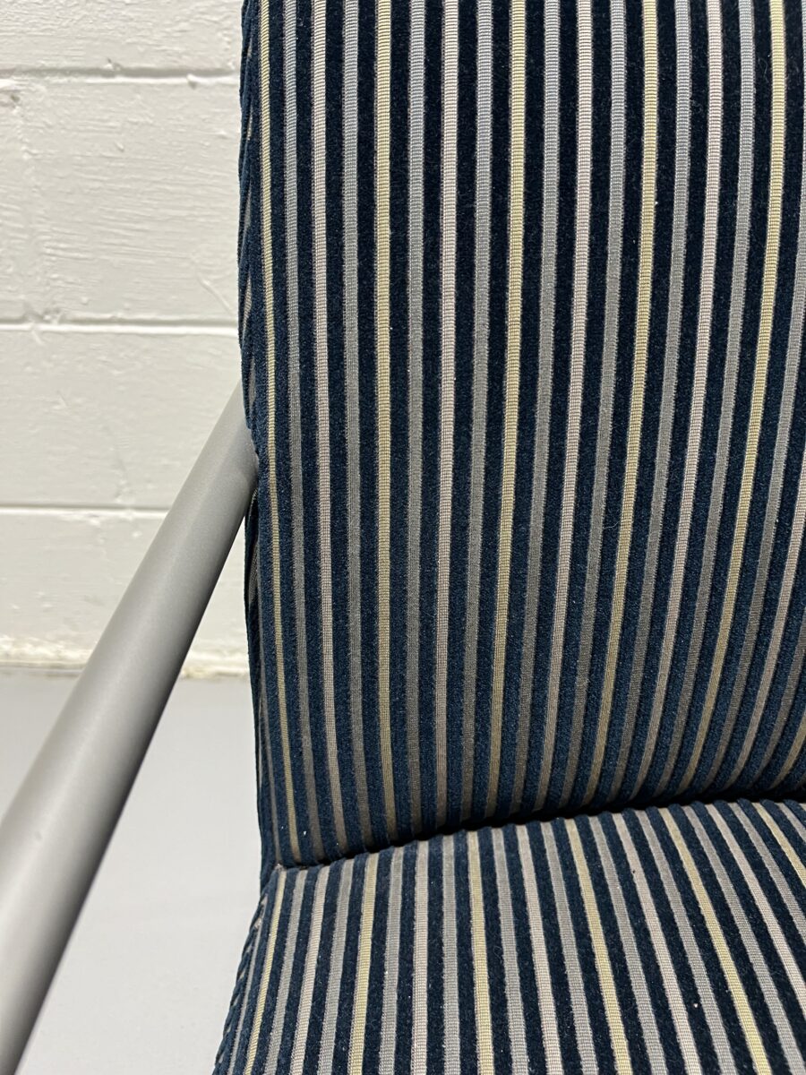 HBF Cortona Lounge Chair by Joe Ricchio - Used - Image 6