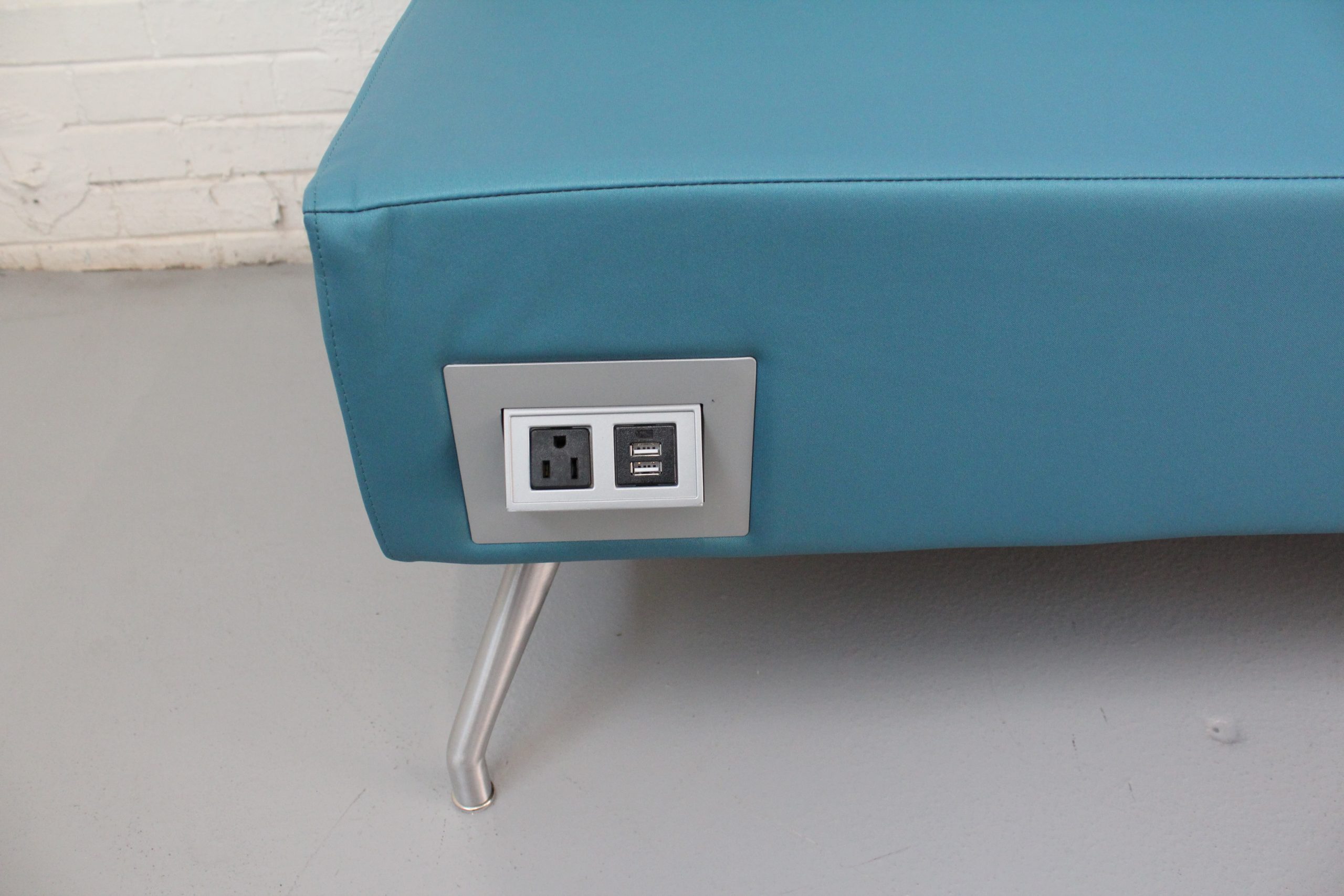 Kimball International Pairings Sofa - Used - Image 5