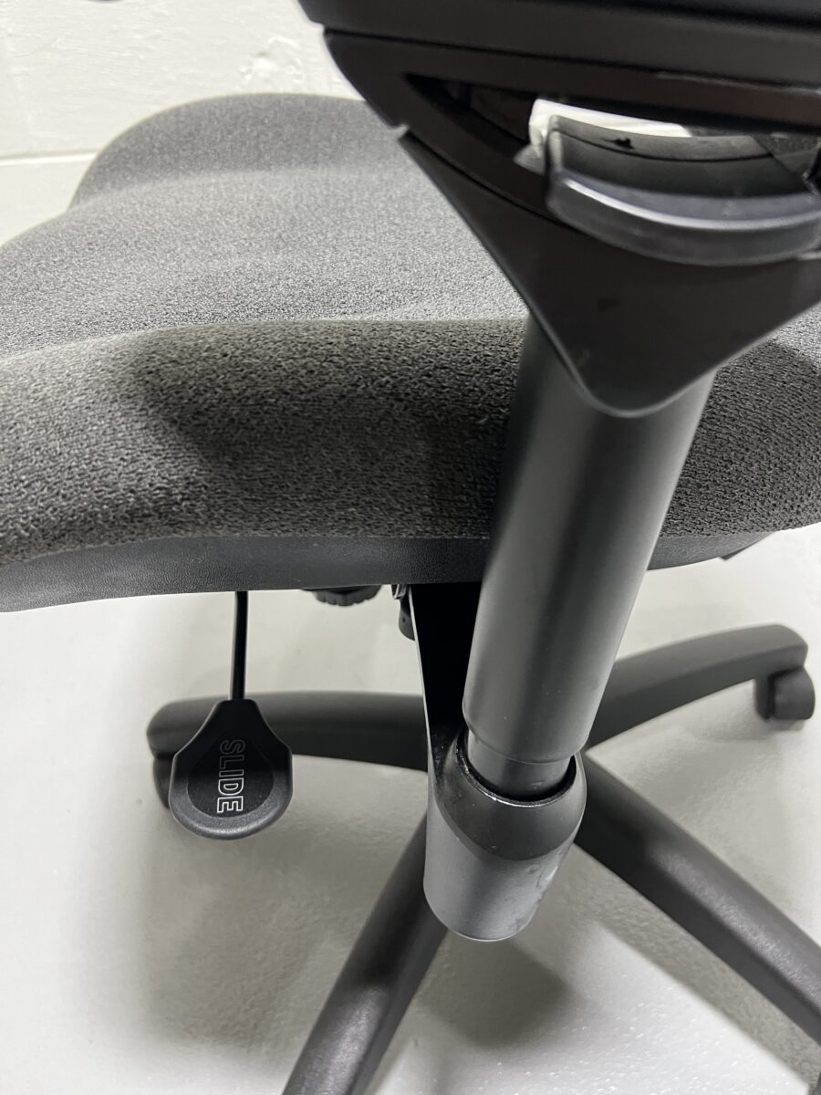 BodyBilt Ergonomic Executive Chair for Big and Tall - Used - Image 7