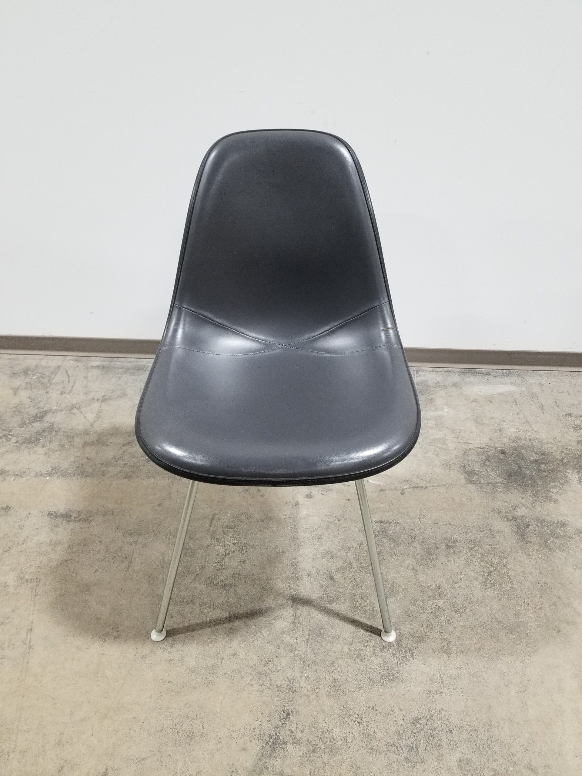 Herman Miller Eames Stackable Side Chair - Used