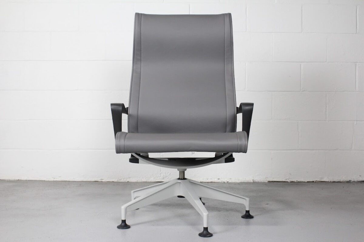 Herman Miller Setu Lounge Chair with Ottoman - Used - Image 2