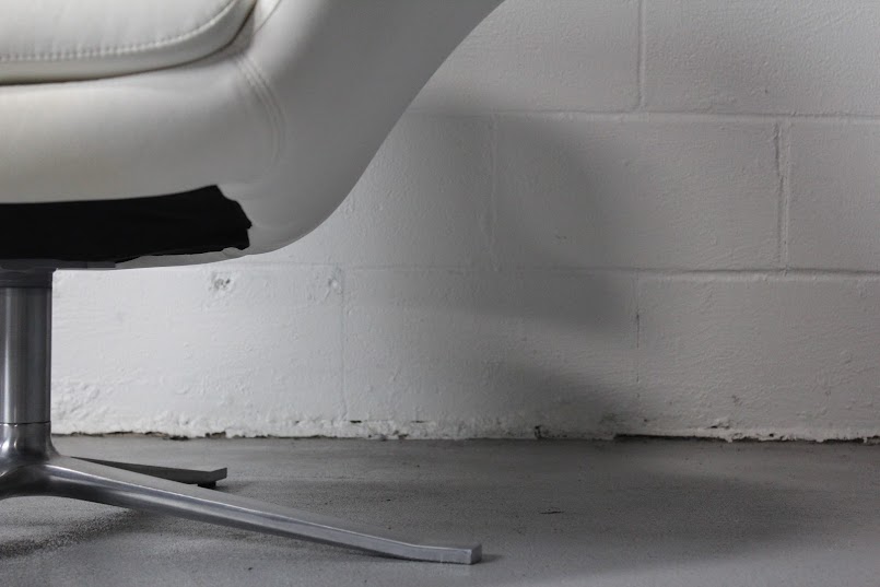 Steelcase Coalesse Bob Lounge Chair - Used - Image 6