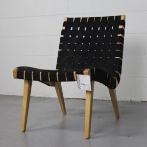 Knoll Risom Lounge Chair – Used