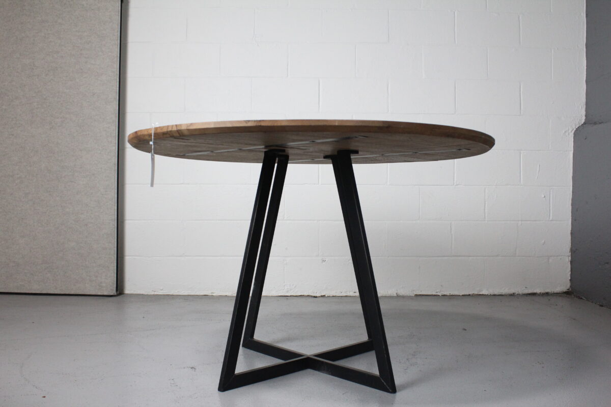 Oakwood Industries Round Industrial Conference Table - Used - Image 5