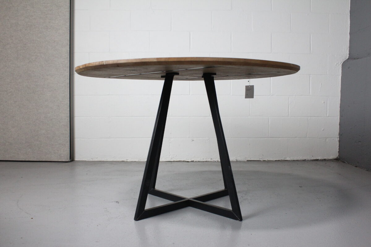 Oakwood Industries Round Industrial Conference Table - Used - Image 6