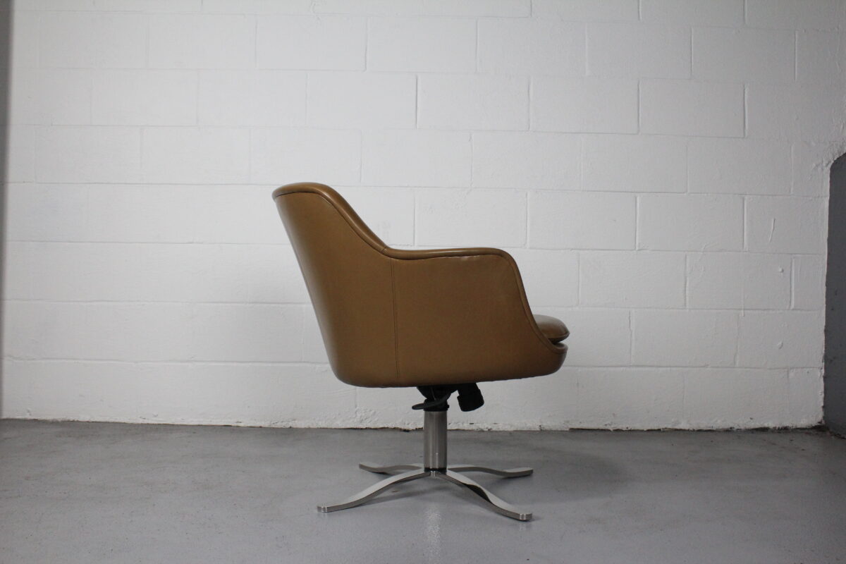 Nicos Zographos Leather Swivel Desk Chair - Used - Image 5