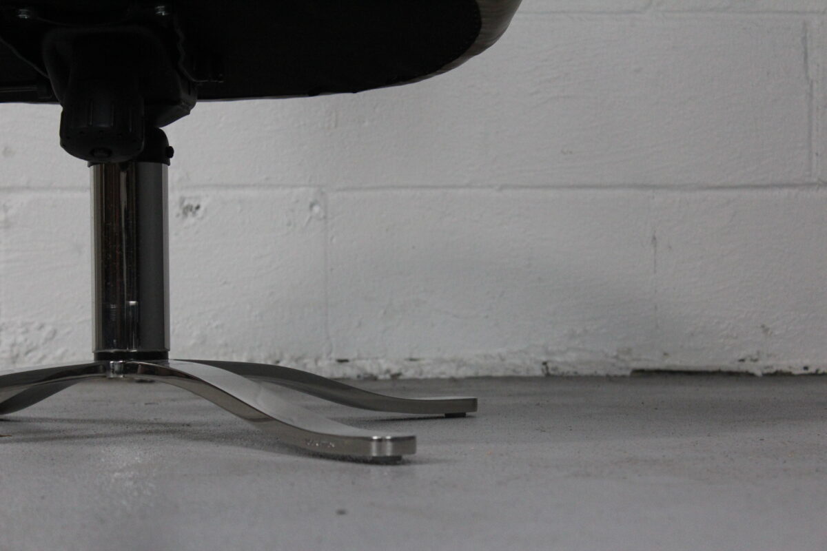 Nicos Zographos Leather Swivel Desk Chair - Used - Image 6