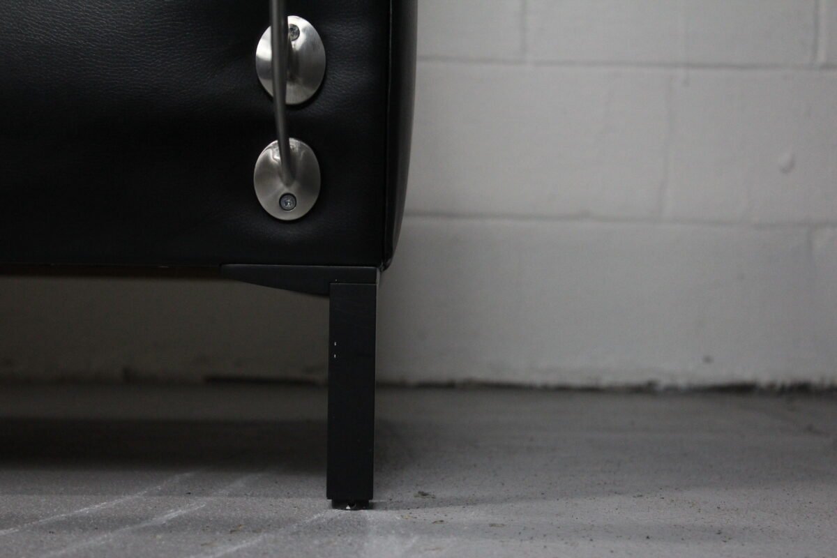 Powered Bar Height Double Lounge Seating - Used - Image 6