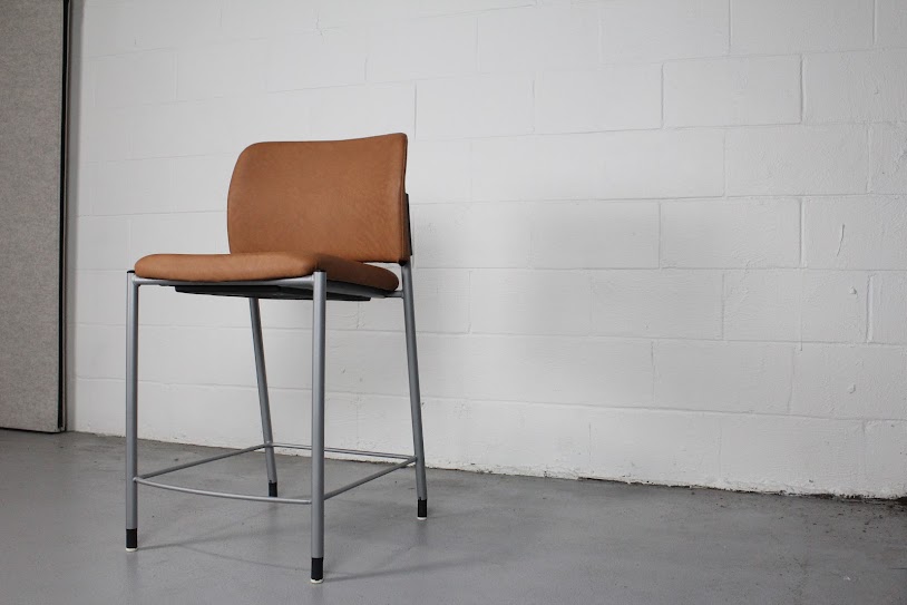 HON Nucleus Café Height Stool - Used - Image 6