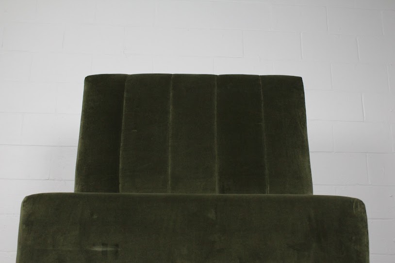 Green Velvet Armless Banquette Booth - Used - Image 7