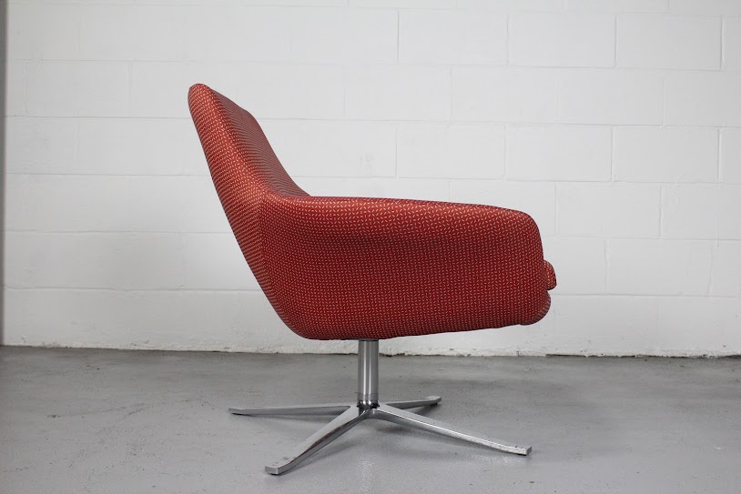 Steelcase Coalesse Bob Lounge Chair - Used - Image 5