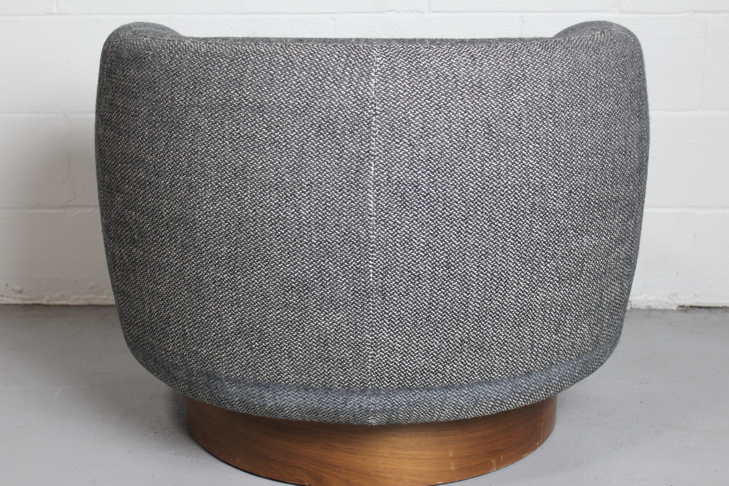 CB2 Muir Swivel Chair Hatch - Used - Image 3