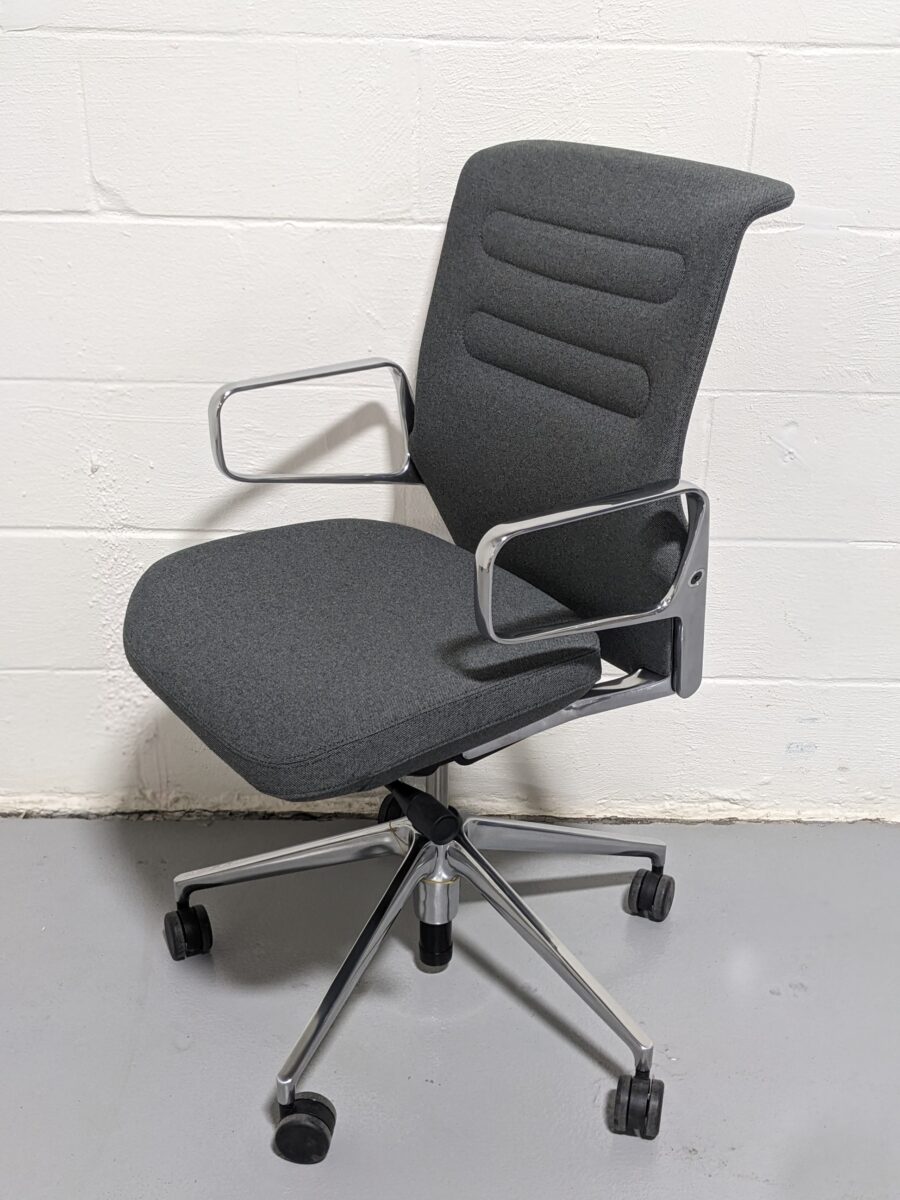 Vitra AC 5 Low Back Studio Chair - New - Image 2