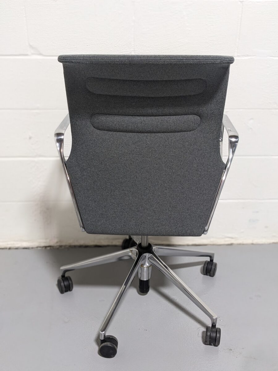 Vitra AC 5 Low Back Studio Chair - New - Image 4