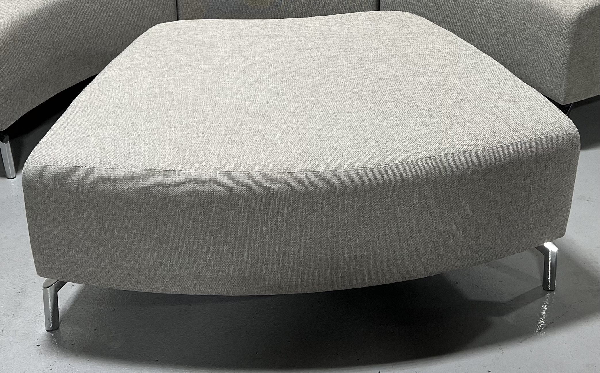 Boss Design Raft 45 Modular Seating - Used - Image 6