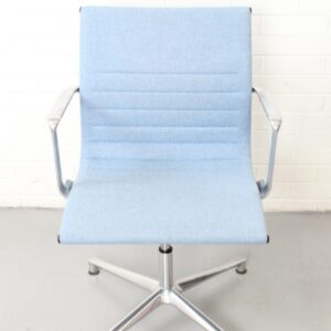 Herman Miller Eames-Style Reproduction Swivel Chair - Used