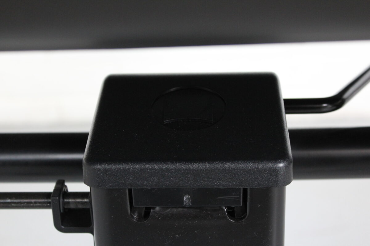 Herman Miller Eames Aluminum Group Management Chair - Used - Image 10