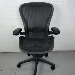 Herman Miller Aeron Size C - Used